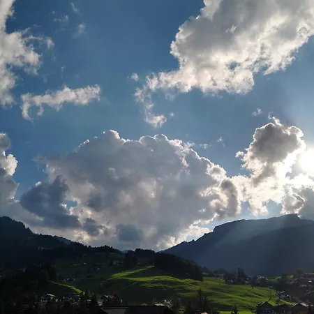 Ski- Und Aktivhotel Almhof Rupp 호텔