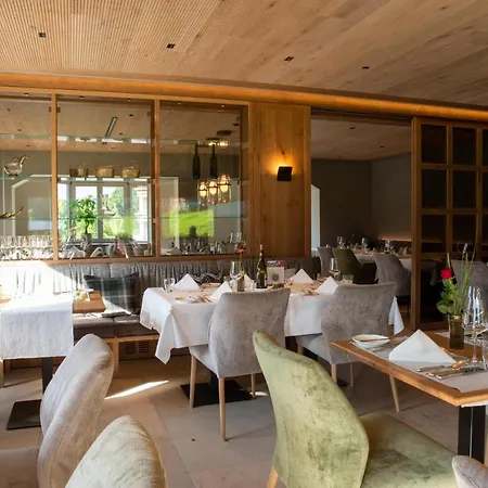 Ski- Und Aktivhotel Almhof Rupp