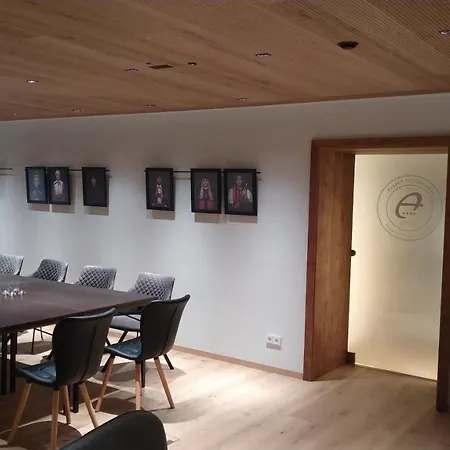 호텔 Ski- Und Aktivhotel Almhof Rupp 4*