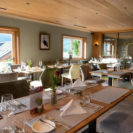Ski- Und Aktivhotel Almhof Rupp 4*