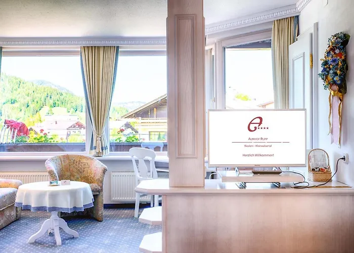Ski- Und Aktivhotel Almhof Rupp Hotel 4*